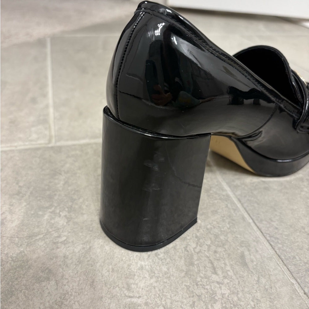 H&M Women's Glossy Black Loafers with Silver Accent - Picture 7 of 7